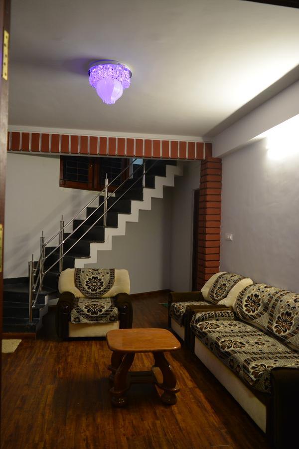 Myspace Holiday Inn Ooty Dış mekan fotoğraf