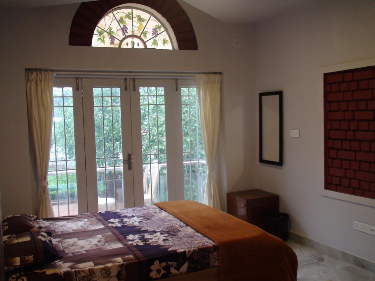 Myspace Holiday Inn Ooty Dış mekan fotoğraf