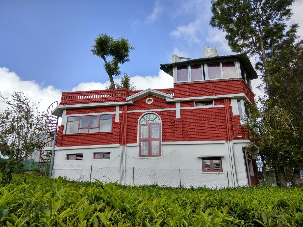 Myspace Holiday Inn Ooty Dış mekan fotoğraf