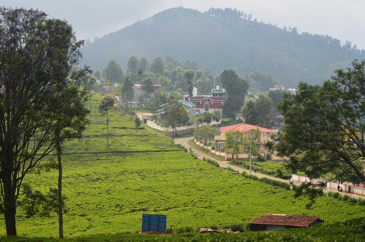 Myspace Holiday Inn Ooty Dış mekan fotoğraf